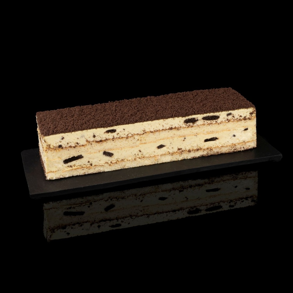 Cookies & Cream Cheese Log | The Gateau House